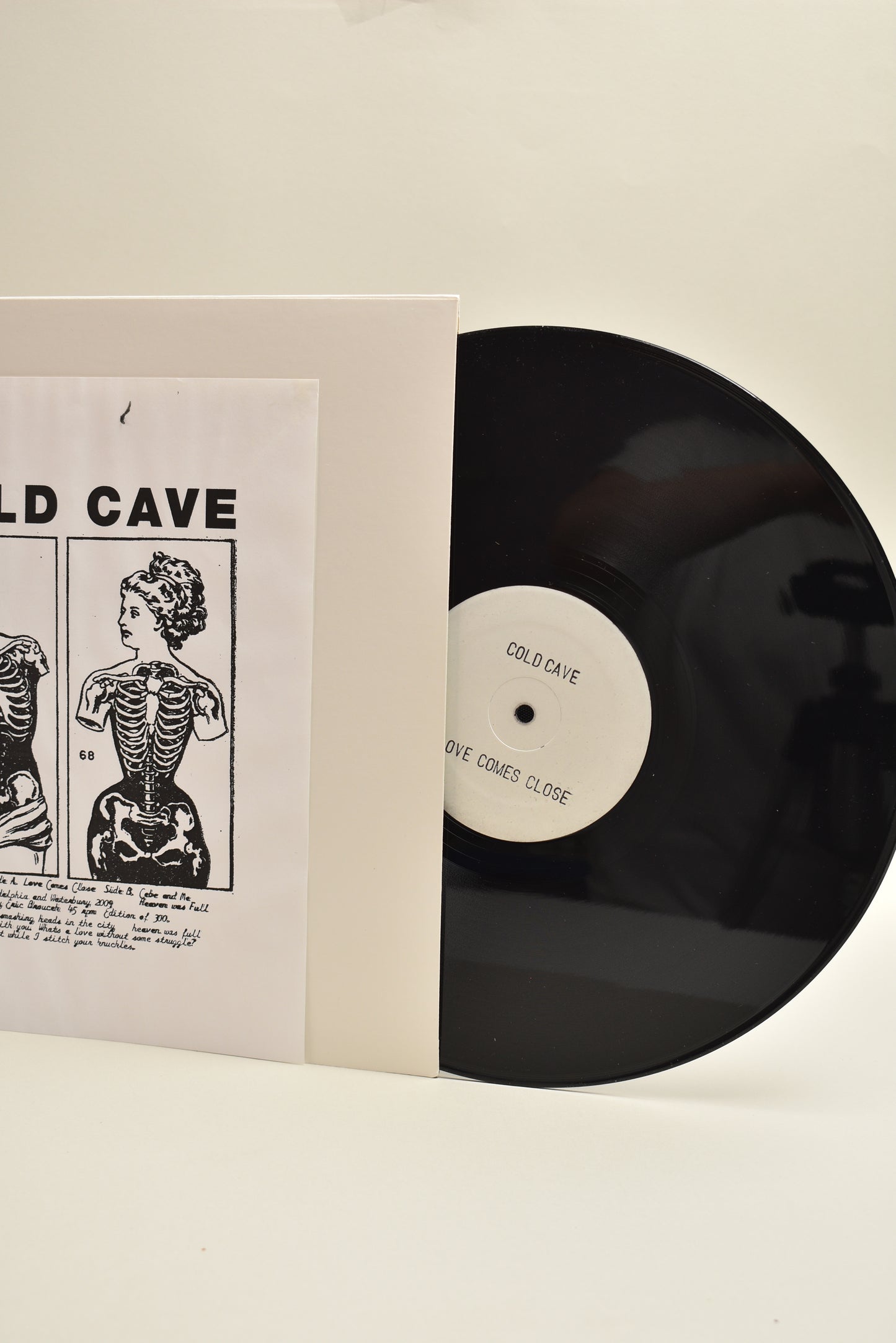 Cold Cave – Easel And Ruby (US 12", Edición Limitada, 2009)