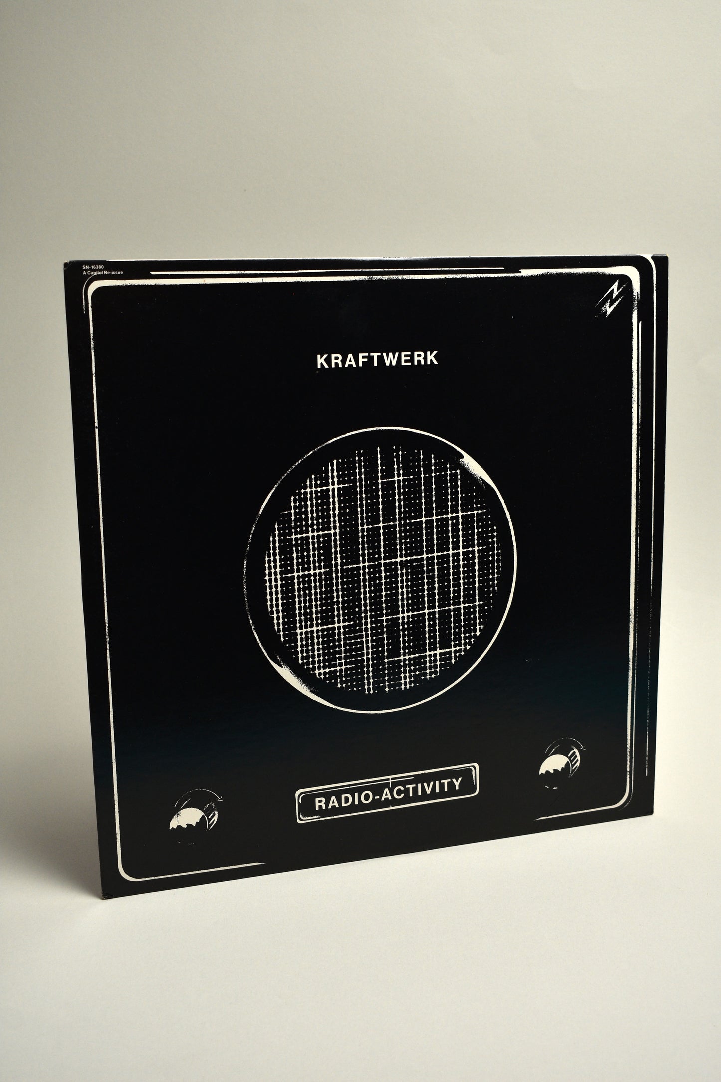 Kraftwerk – Radio-Activity (US, 12” Album, 1975)